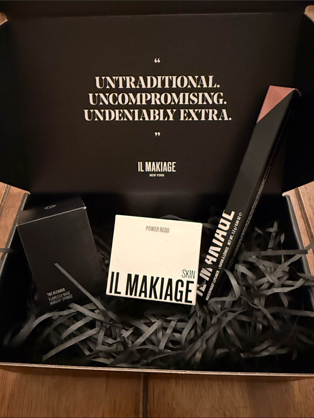 IL MAKIAGE Power Redo, The Blender, Waterproof Lipliner color 501 color Antique